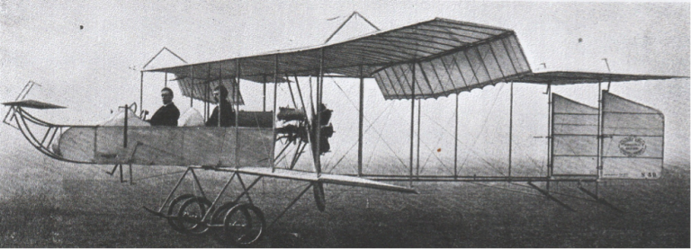 A Short S38 - the famous type that the early naval officers learnt to fly